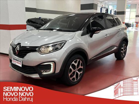 RENAULT CAPTUR 1.6 16V SCE FLEX INTENSE X-TRONIC RENAULT CAPTUR 1.6 16V SCE FLEX INTENSE X-TRONIC
